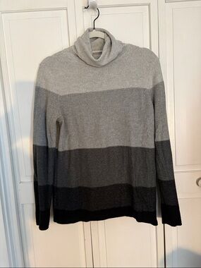 croft & barrow Gray Gradient Turtleneck Sweater